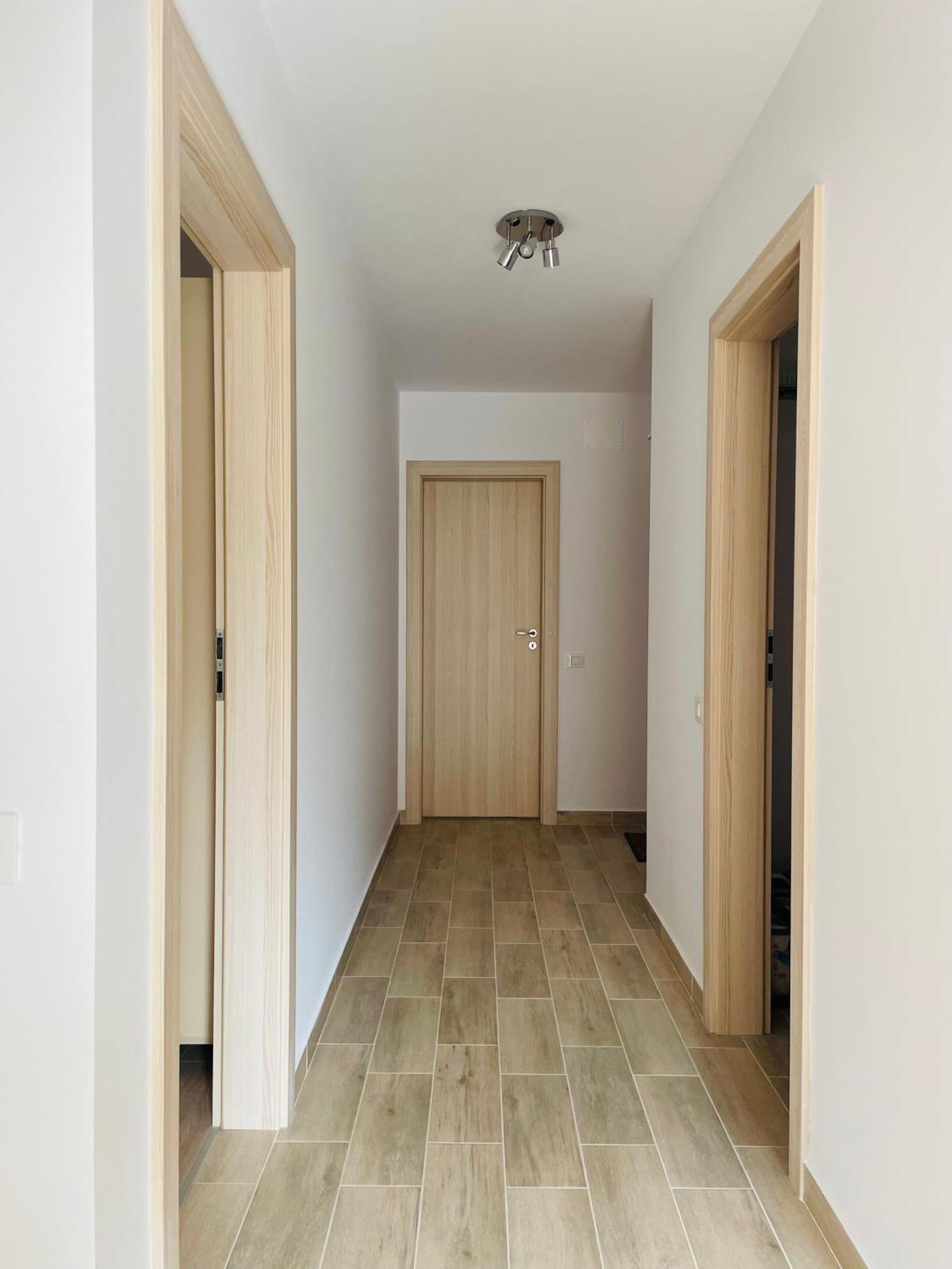 Apartamento Mountain Crib In Urban Plaza W. Parking & Netflix